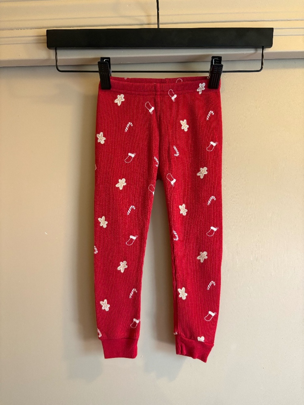 Carter's 2T Christmas print pajama bottoms
